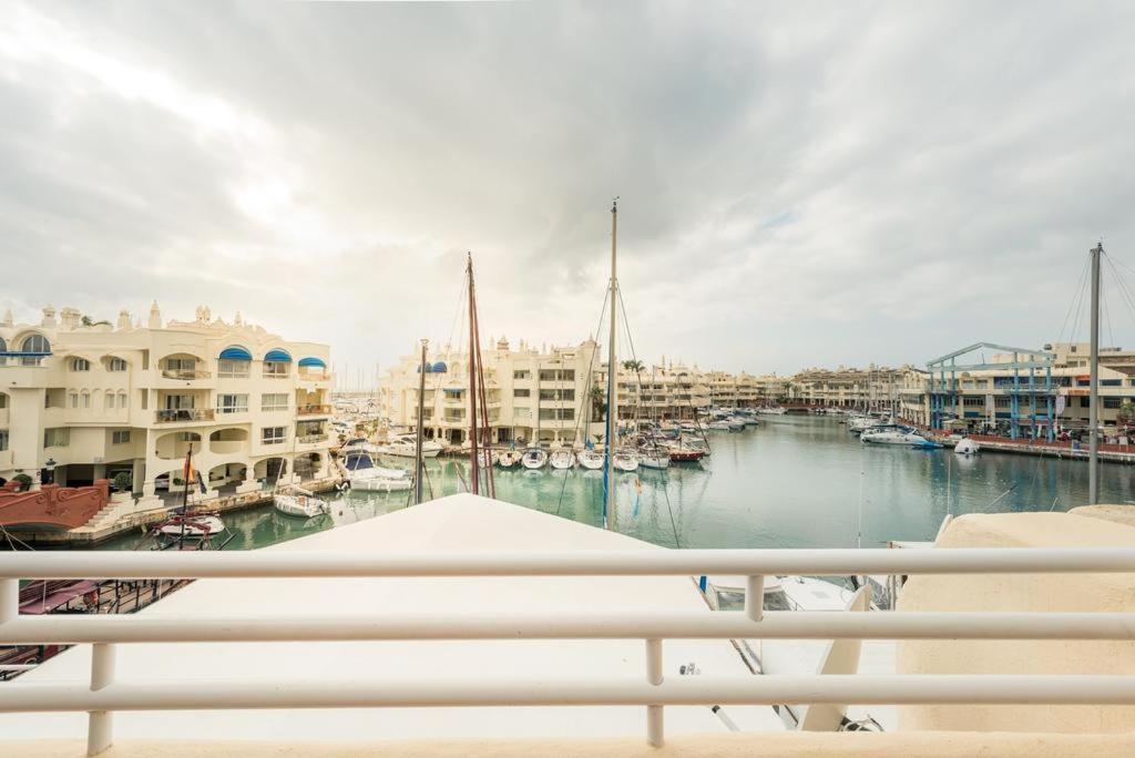 Apartamento en Puerto Marina B32 Benalmádena Exterior foto